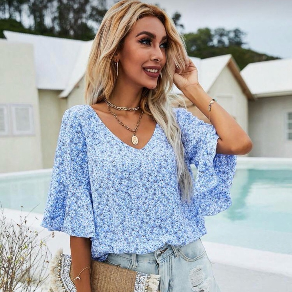 Blue Floral Women's V Neck Blouse With Ruffle Sleeves (Size M)